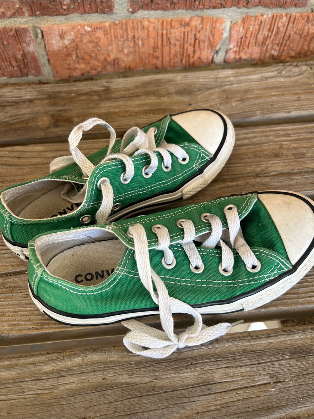 Converse Kids Low Top Canvas Sneakers in Green and White